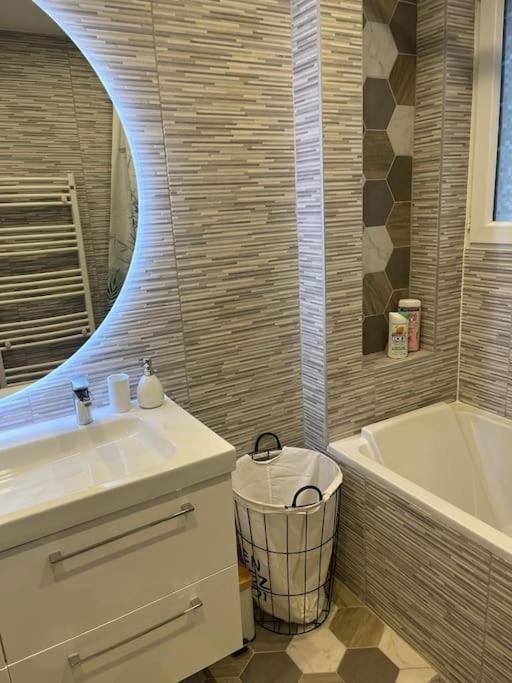 Appartement Cosy 6 Pers Нуазі-ле-Сек Екстер'єр фото